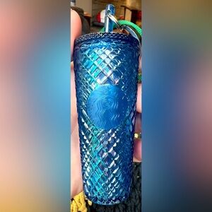 Starbucks  Cold Tumbler Iridescent Blue Mini Ornament Backpack Charm EUC! 🧋